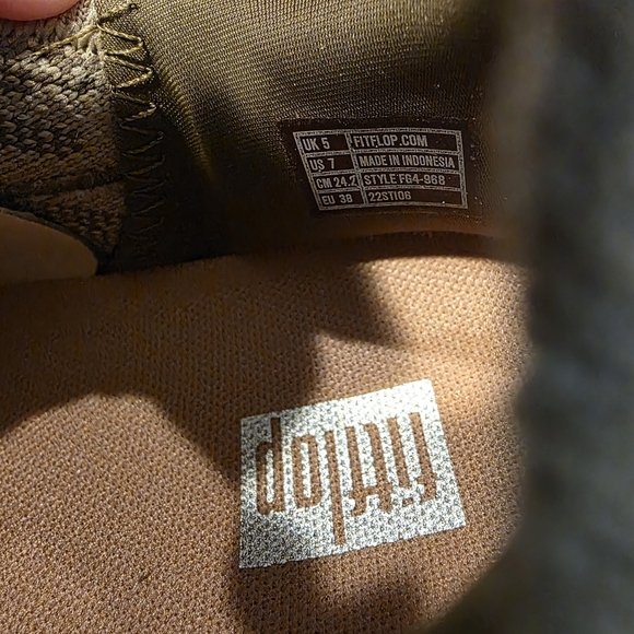 FitFlop Vitamin Ff E01 Camo Knit Sports Sneakers for Women - Size 7 NIB - Picture 12 of 16